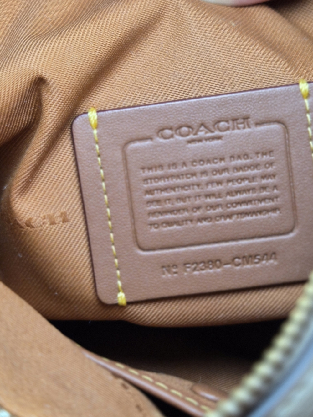 COACH Lana LARGE Shoulder Bag in Ivory Polished Pebble Leather - Picture 8 of 11